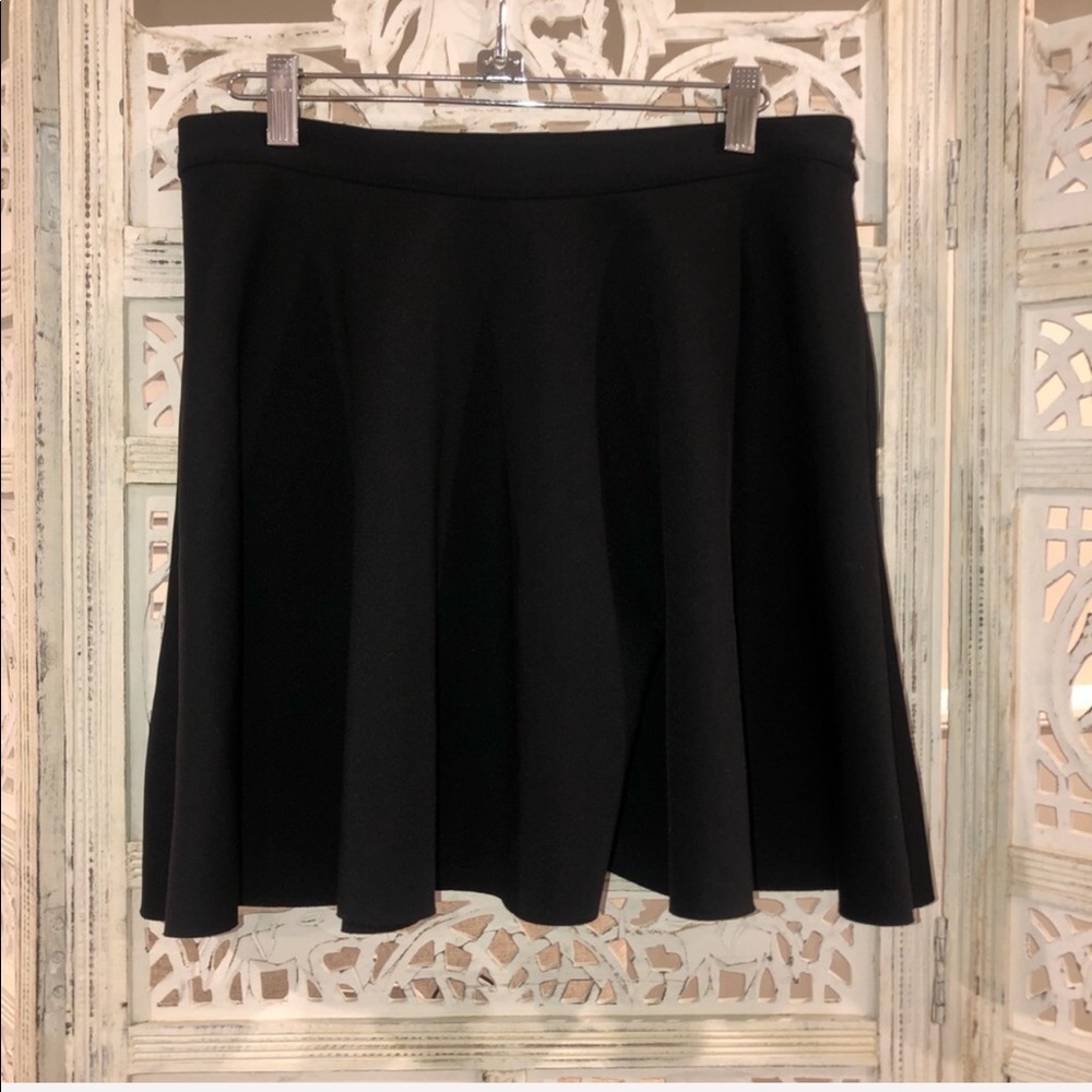 Black A&F skater skirt